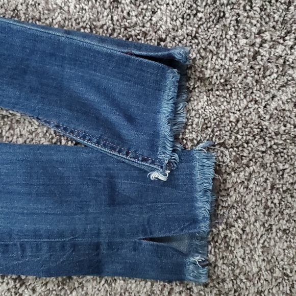 Almost Famous mid rise roll cuff distressed jeans - Picture 2 of 4